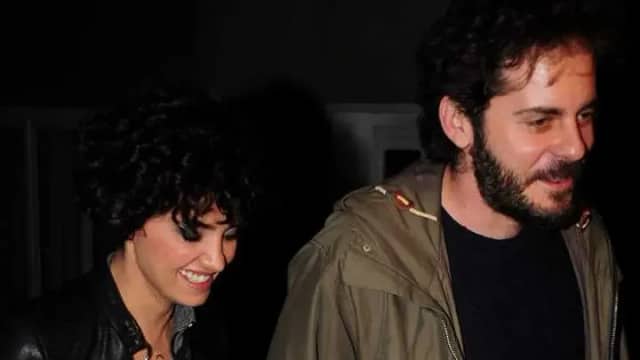 Ahmet Sesigürgil Biyografisi foto galeri 1