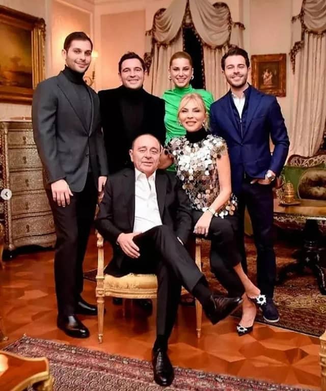 Arzu Sabancı Biyografisi foto galeri 4