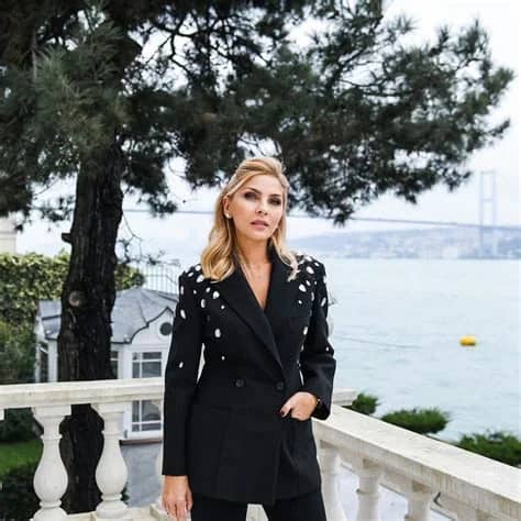 Arzu Sabancı Biyografisi foto galeri 5