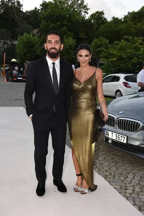 Aslıhan Doğan Turan Biyografisi foto galeri 3