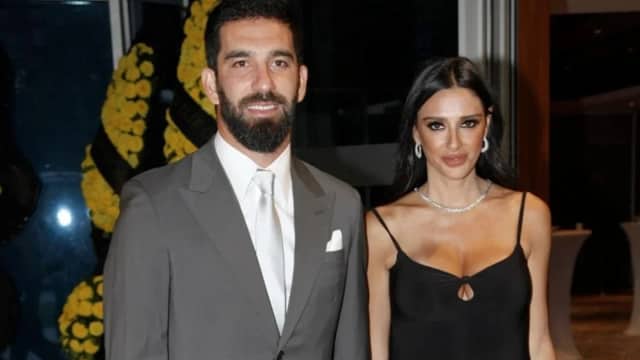 Aslıhan Doğan Turan Biyografisi foto galeri 4