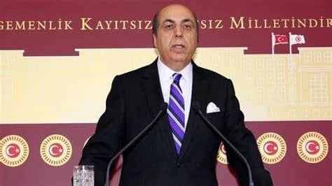 Aydın Ayaydın Biyografisi foto galeri 1