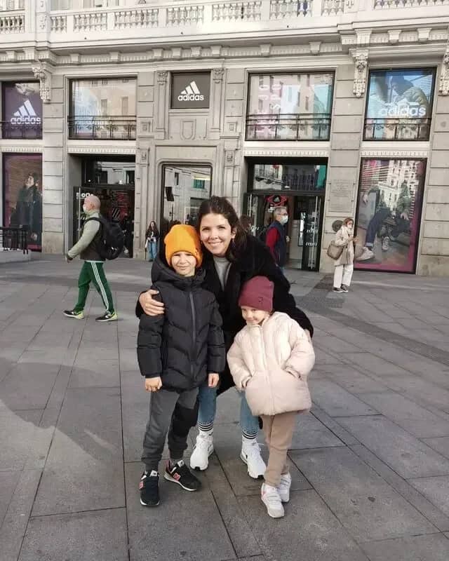 Ayla Selin Gökbakar Biyografisi foto galeri 1