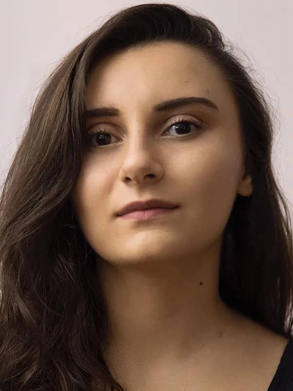 Başak Kara Balibeyoğlu Biyografisi foto galeri 1