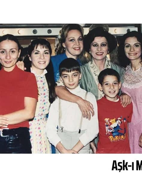 Betül Arım Biyografisi foto galeri 2