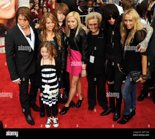 Braison Chance Cyrus Biyografisi foto galeri 4