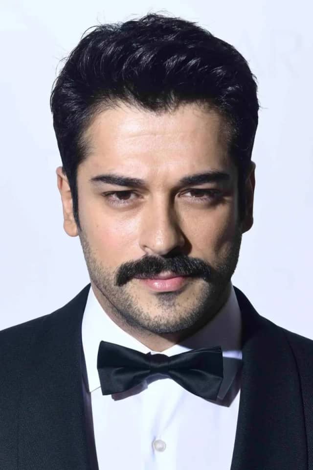 Burak Özçivit Biyografisi foto galeri 2