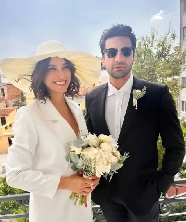 Burcu Denizer Biyografisi foto galeri 2