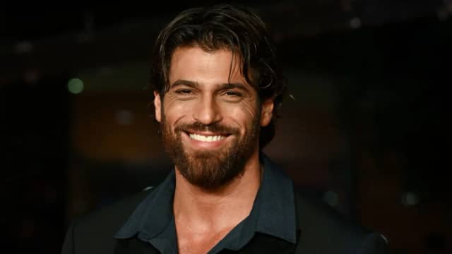 Can Yaman Biyografisi foto galeri 4