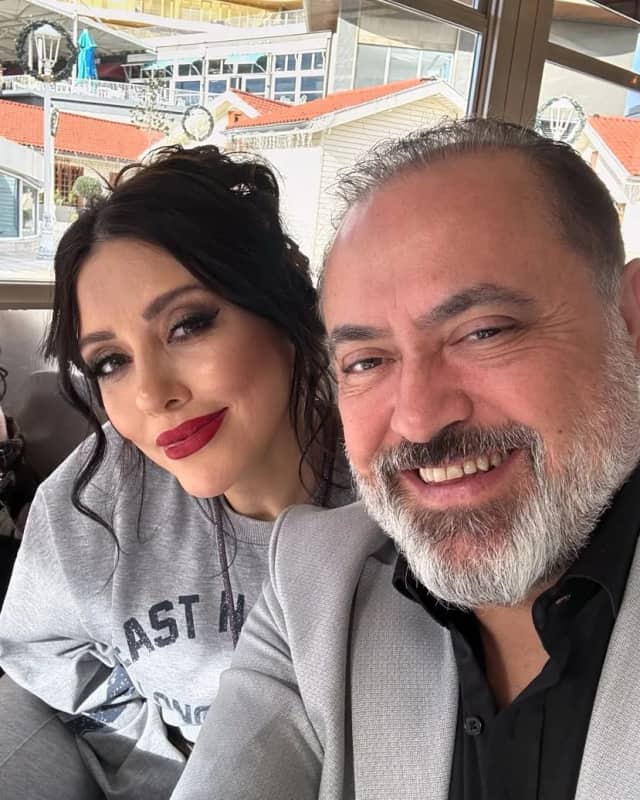 Deniz Erdoğan Biyografisi foto galeri 1
