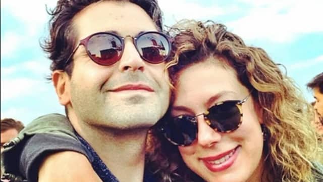 Deniz Mumcuoğlu Biyografisi foto galeri 4