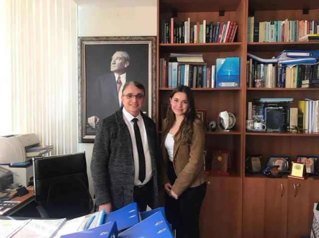Ecem Ataç Biyografisi foto galeri 2