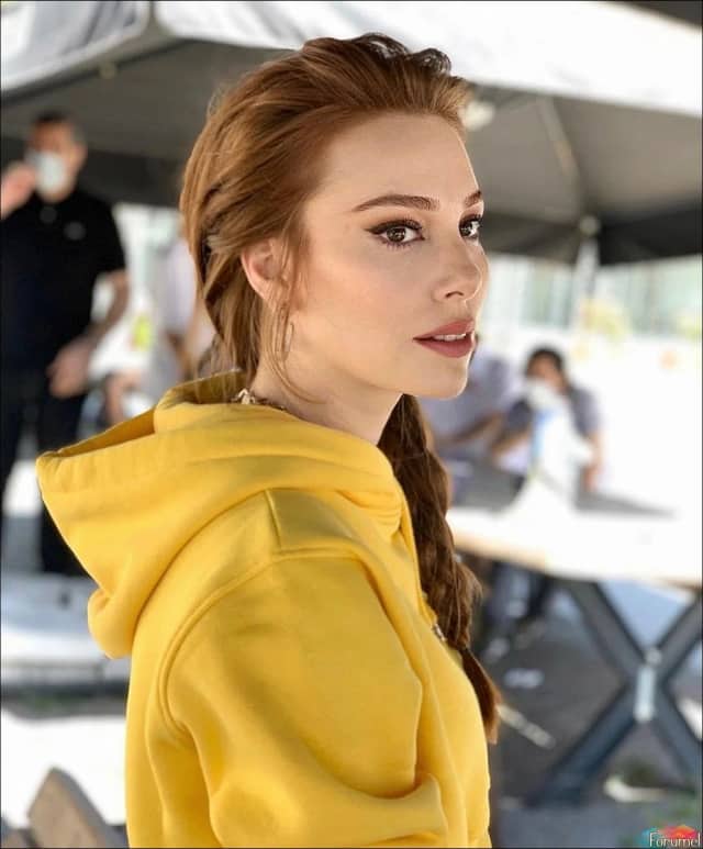 Elçin Öztürk Biyografisi foto galeri 4