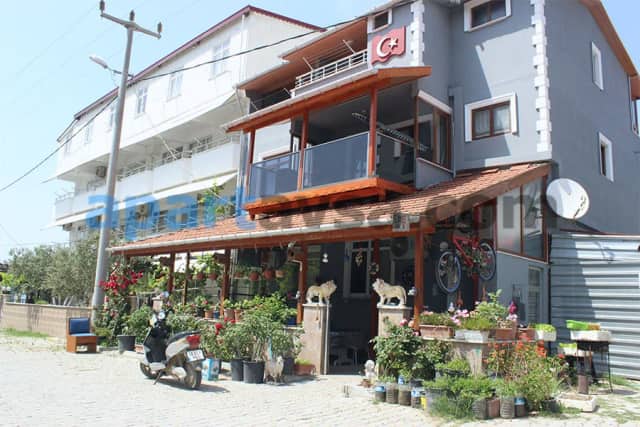 Erel Tapan Biyografisi foto galeri 1
