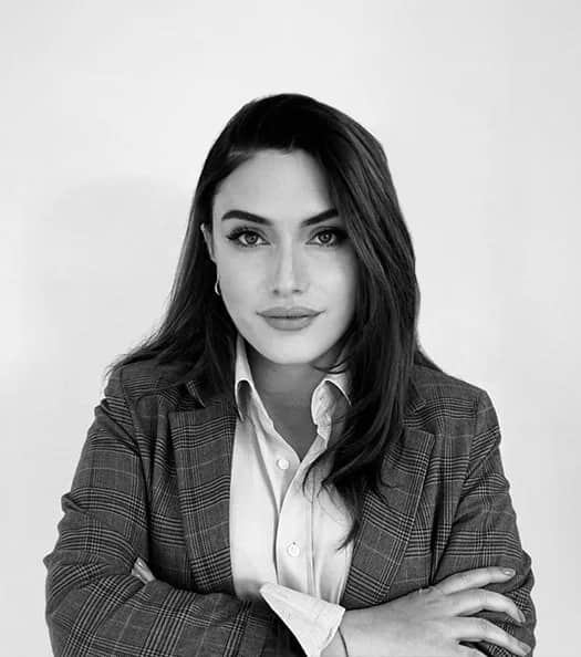 Gizem Demir Biyografisi foto galeri 1