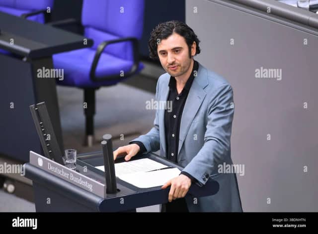 Hakan Demirağ Biyografisi foto galeri 1