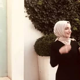 Hilal Özcan Biyografisi foto galeri 4