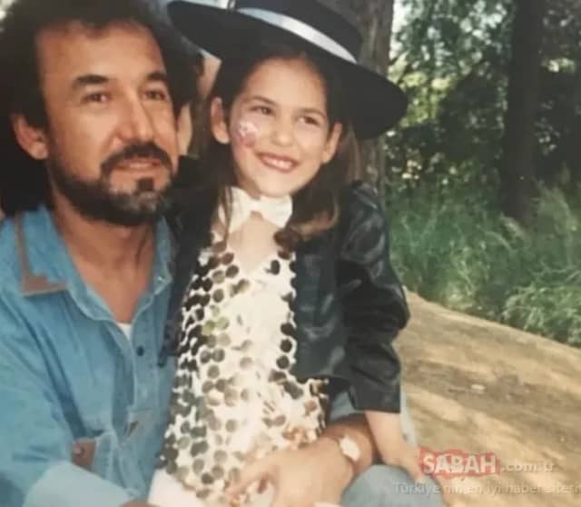 İzi Hekimoğlu Biyografisi foto galeri 2