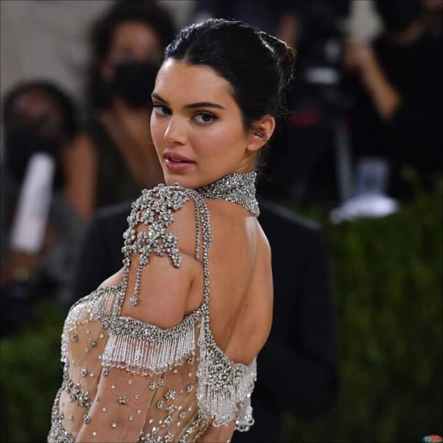Kendall Jenner Biyografisi foto galeri 1