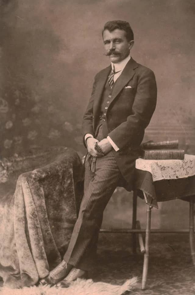 Mehdi Bey Biyografisi foto galeri 2