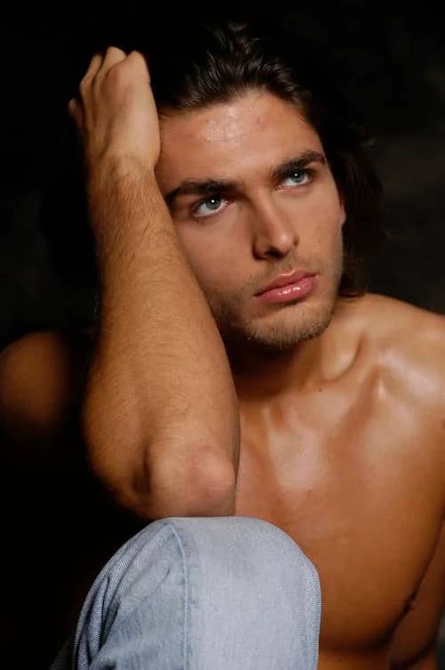 Mert Öcal Biyografisi foto galeri 1