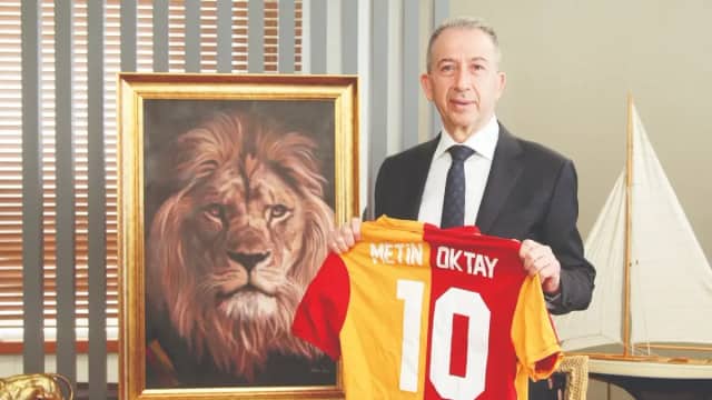 Metin Öztürk Biyografisi foto galeri 2