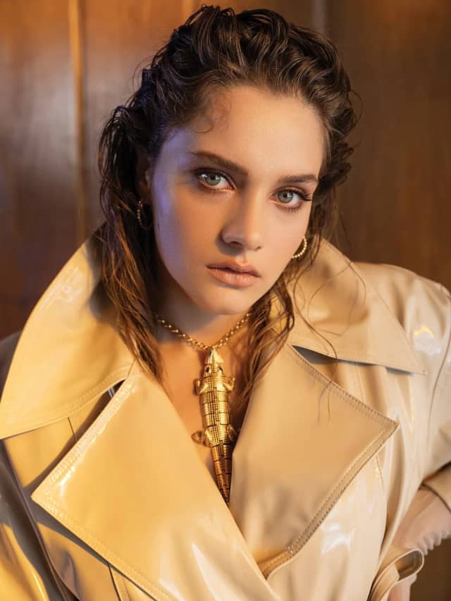 Miray Daner Biyografisi foto galeri 2