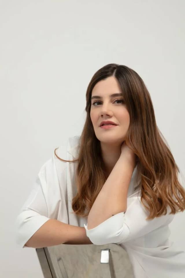 Müjgan Ferhan Şensoy Biyografisi foto galeri 2