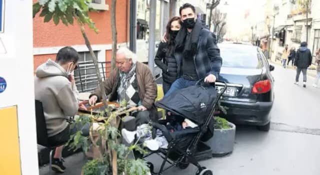 Nazife Oğlakçıoğlu Biyografisi foto galeri 5