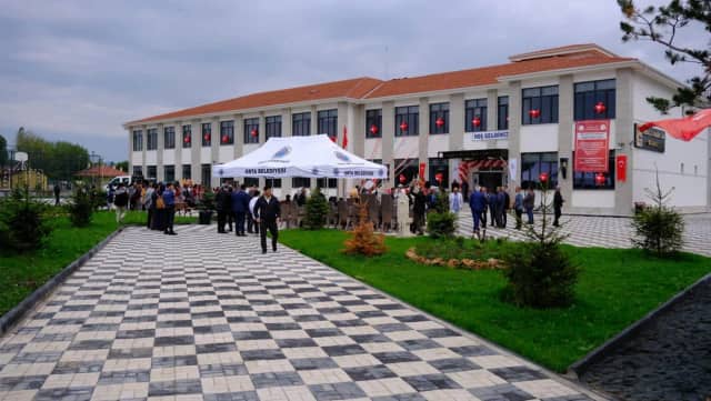 Nazire Ünal Biyografisi foto galeri 3