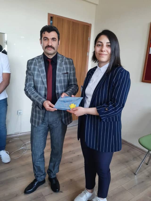 Nazire Ünal Biyografisi foto galeri 4