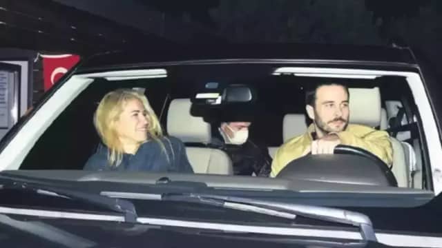 Nesli Akmandil Biyografisi foto galeri 1