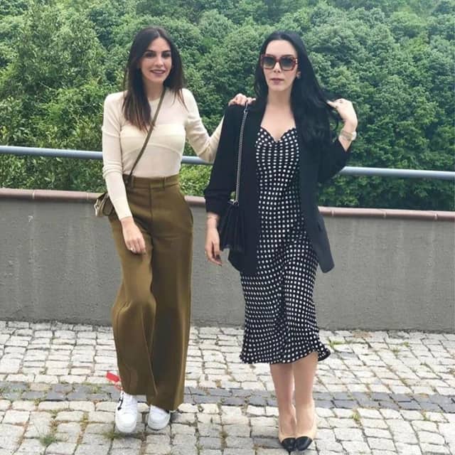 Neslişah Alkoçlar Biyografisi foto galeri 2