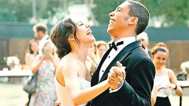 Öykü Karayel Bonomo Biyografisi foto galeri 1