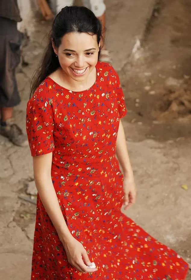Özgü Namal Biyografisi foto galeri 2