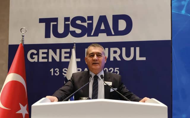 Sadık Çelik Biyografisi foto galeri 1