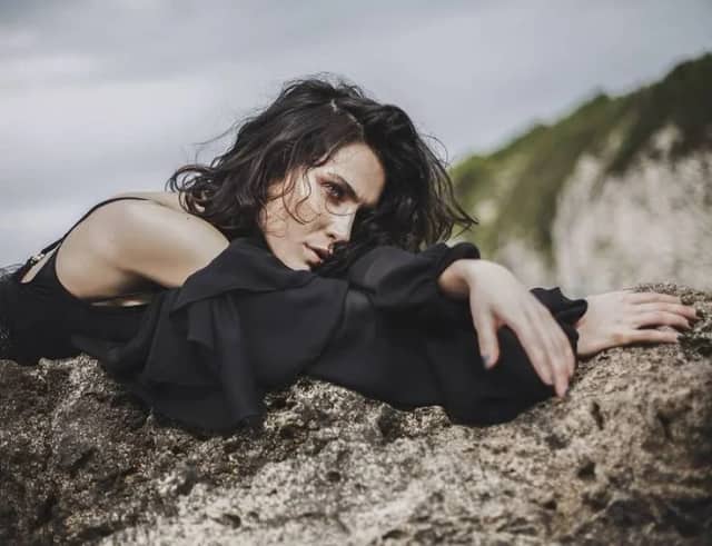 Serenay Aktaş Biyografisi foto galeri 2