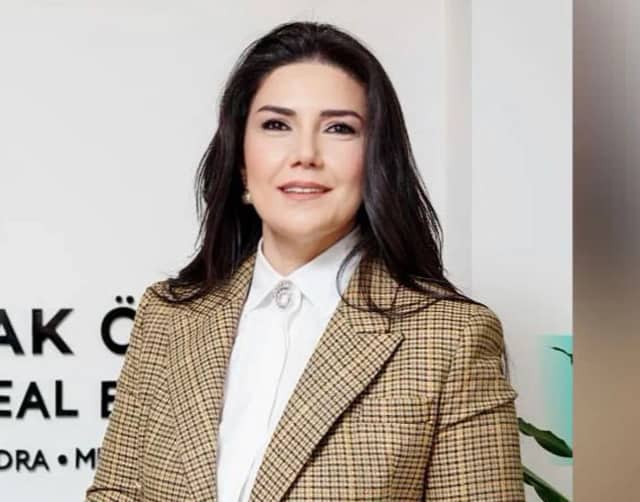 Songül Toprak Biyografisi foto galeri 1