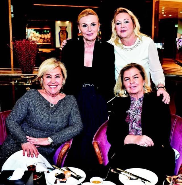 Türkan Sabancı Biyografisi foto galeri 5