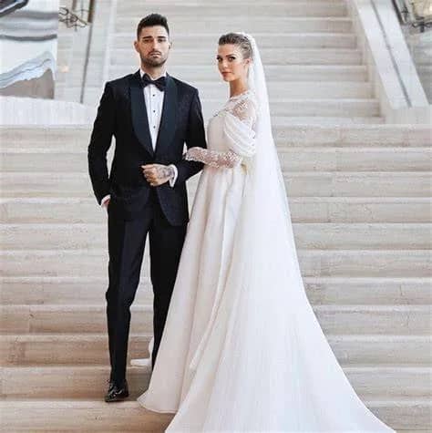 Yasemin Şefkatli Biyografisi foto galeri 1