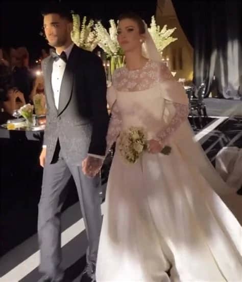 Yasemin Şefkatli Tatlıses Biyografisi foto galeri 1