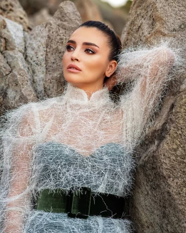 Zehra Yılmaz Biyografisi foto galeri 4