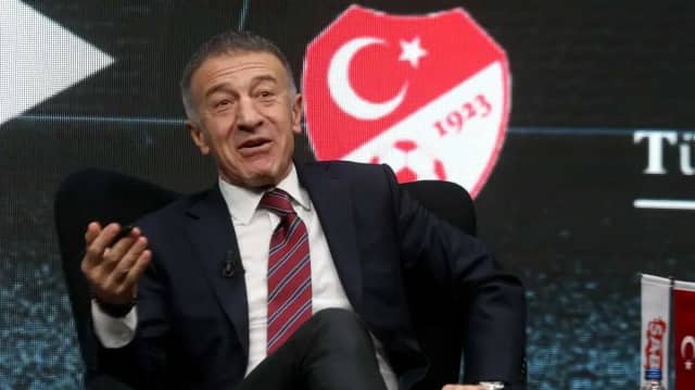 Ahmet Ağaoğlu Biyografisi foto galeri 5