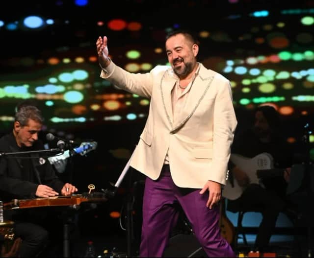 Ata Demirer Biyografisi foto galeri 3