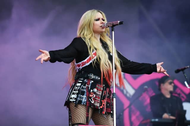 Avril Lavigne Biyografisi foto galeri 2