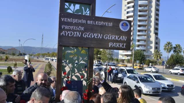 Aydın Güven Gürkan Biyografisi foto galeri 1