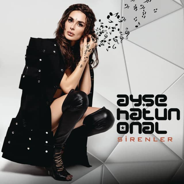 Ayşe Hatun Önal Biyografisi foto galeri 3
