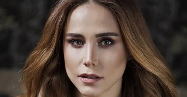 Burçin Terzioğlu Biyografisi foto galeri 2
