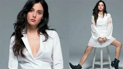 Cansu Tosun Biyografisi foto galeri 5