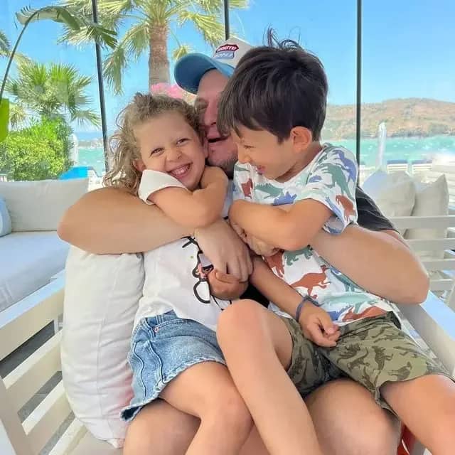 Deniz Efe Gökbakar Biyografisi foto galeri 2